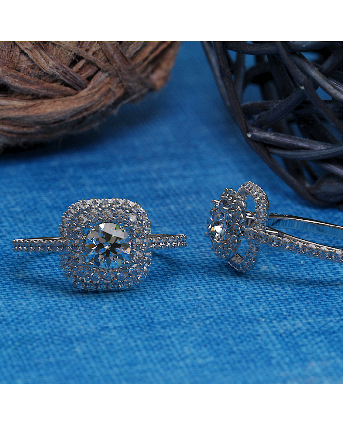 0.97ct Brilliant Diamond Gold Engagement Ring - 01US90